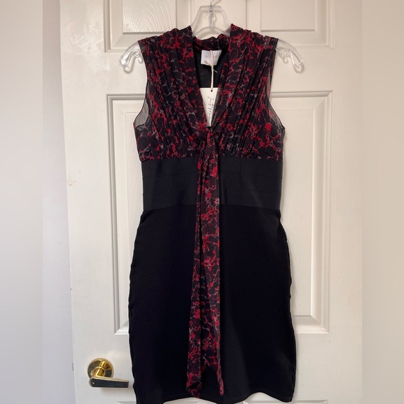 NWT Iries Maxi The Label Sleeveless Tie Neck Bodycon Dress S - Picture 2 of 14